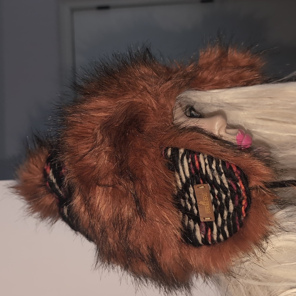 Starling Faux Fox Fur Fleece Lined Warm Winter Knit Hat NWOT Small - Picture 10 of 10